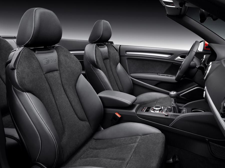 Интерьер Audi A3 Cabriolet 2.0 TDI S-Line (8V) 2013 года  (WW) (фото 7 из 24)